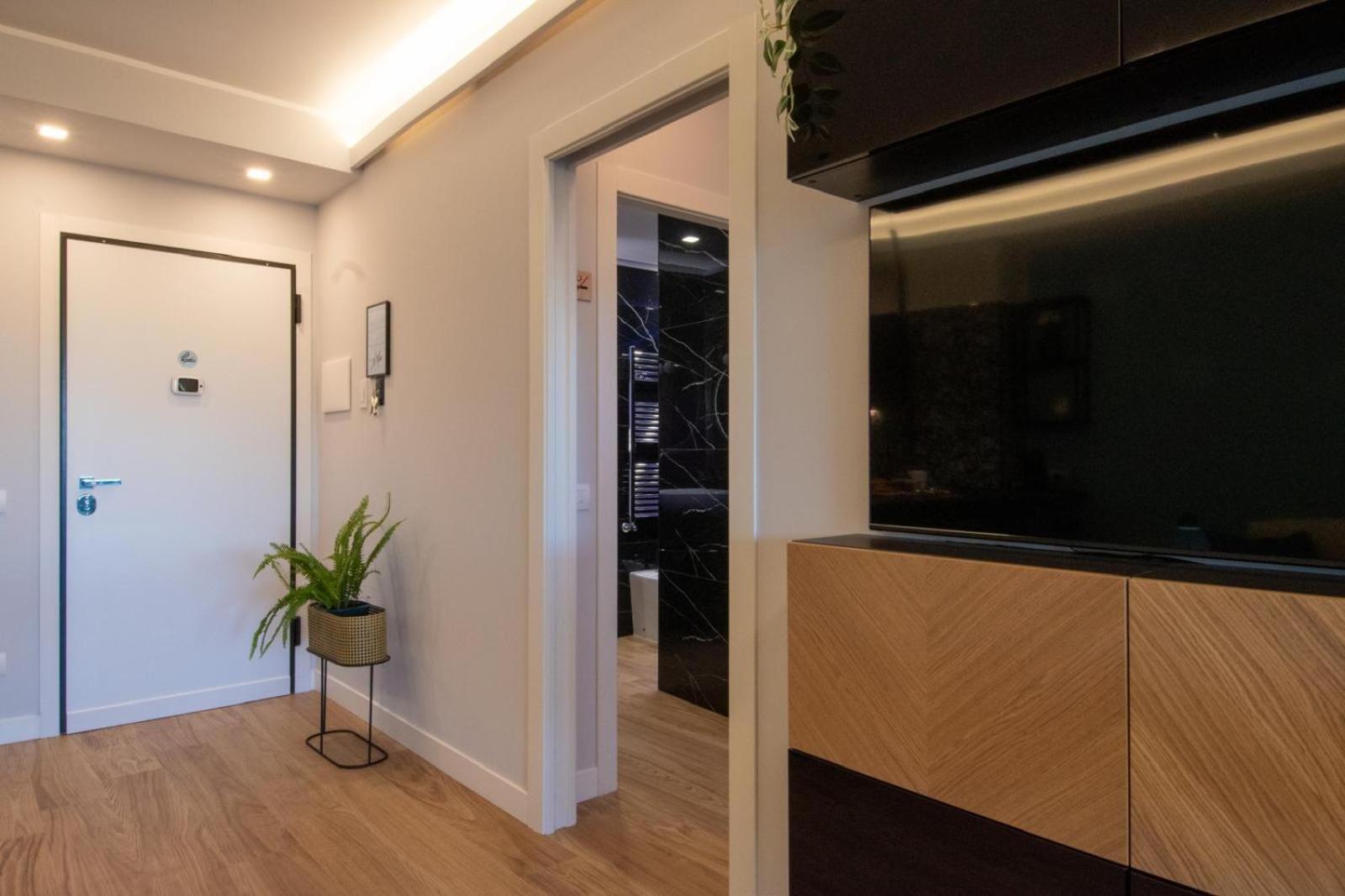 Holidays Homes Rome Golf Appartamenti Marco Simone Aeb Kültér fotó