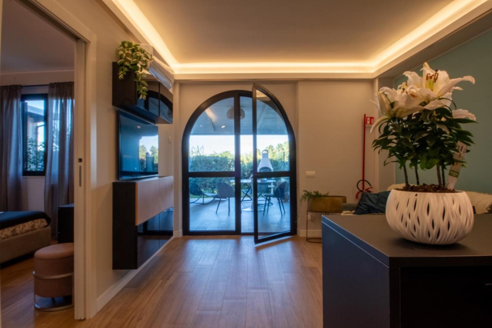Holidays Homes Rome Golf Appartamenti Marco Simone Aeb Kültér fotó