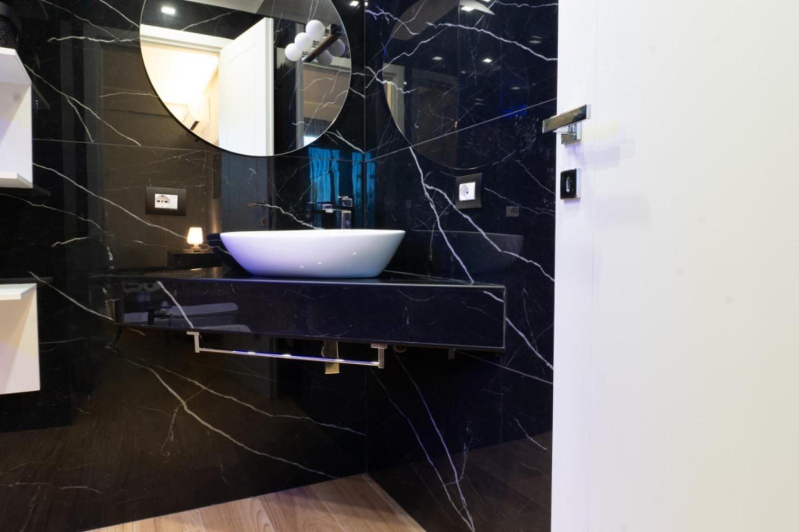 Holidays Homes Rome Golf Appartamenti Marco Simone Aeb Kültér fotó